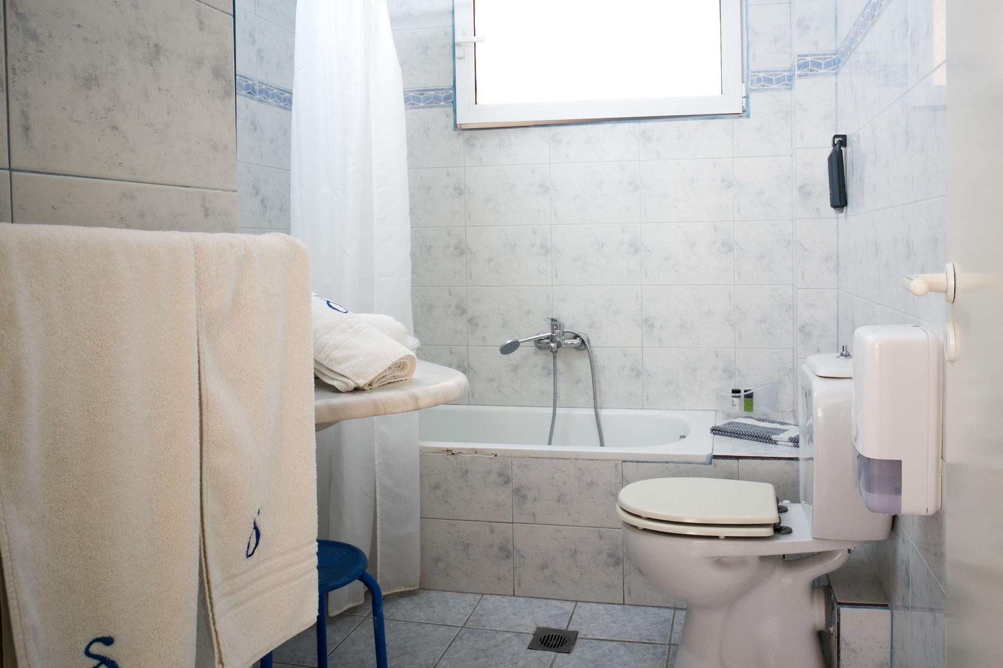 Dryades Hotel Сиври Экстерьер фото