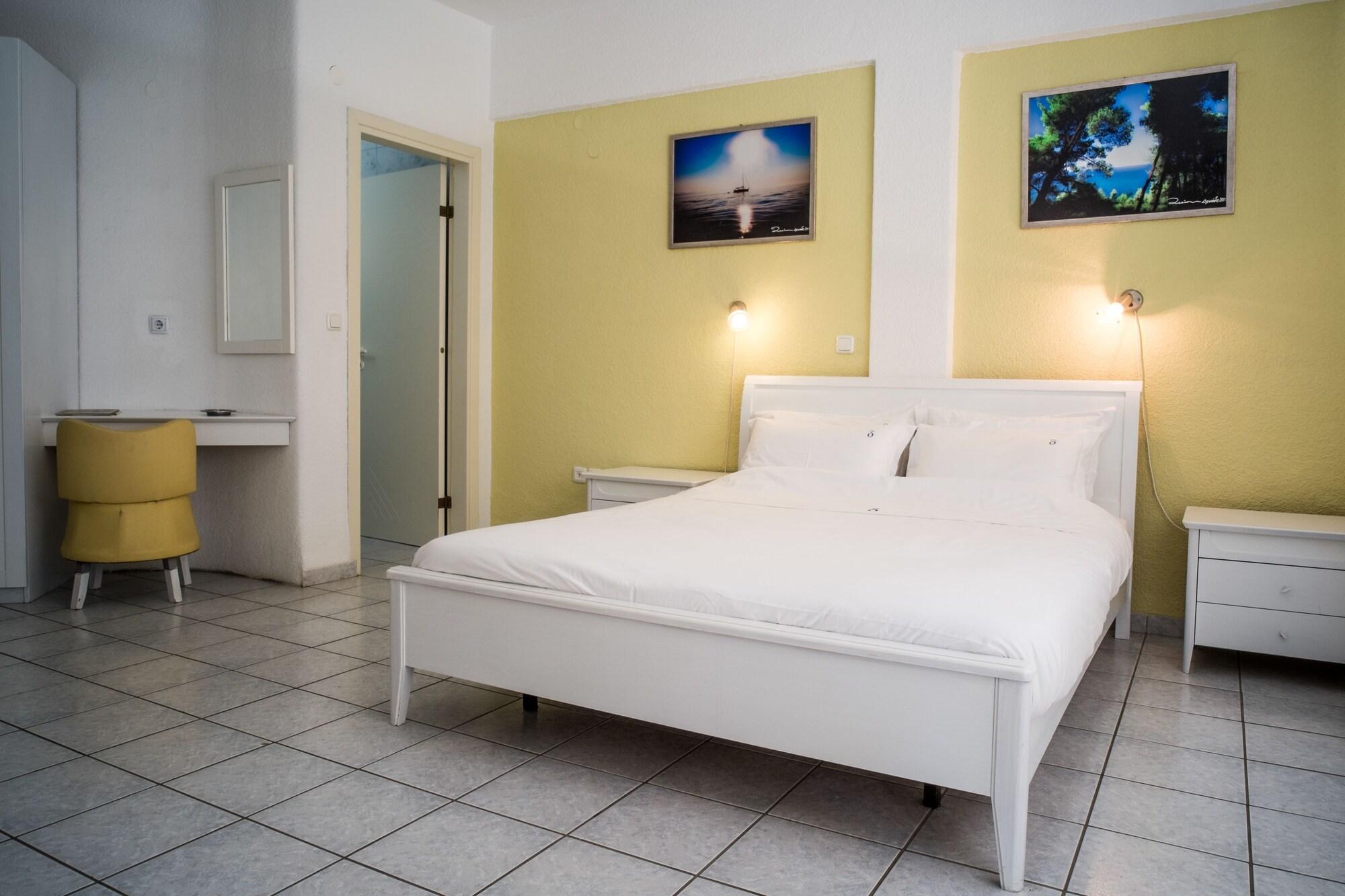 Dryades Hotel Сиври Экстерьер фото