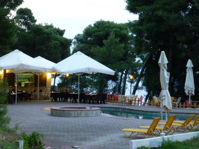 Dryades Hotel Сиври Экстерьер фото